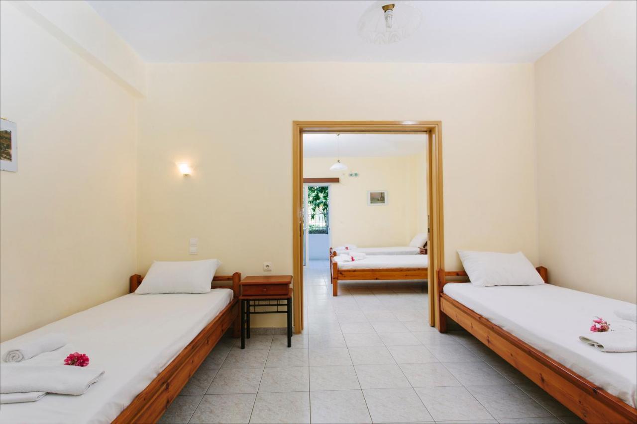 Hotel Loula Rooms And Apartments Kamena Vourla Exteriér fotografie