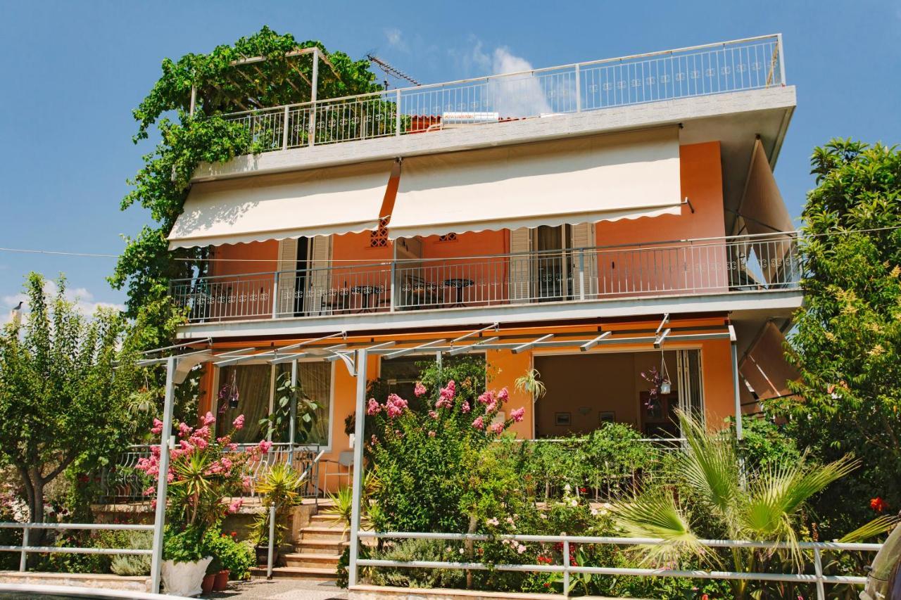 Hotel Loula Rooms And Apartments Kamena Vourla Exteriér fotografie