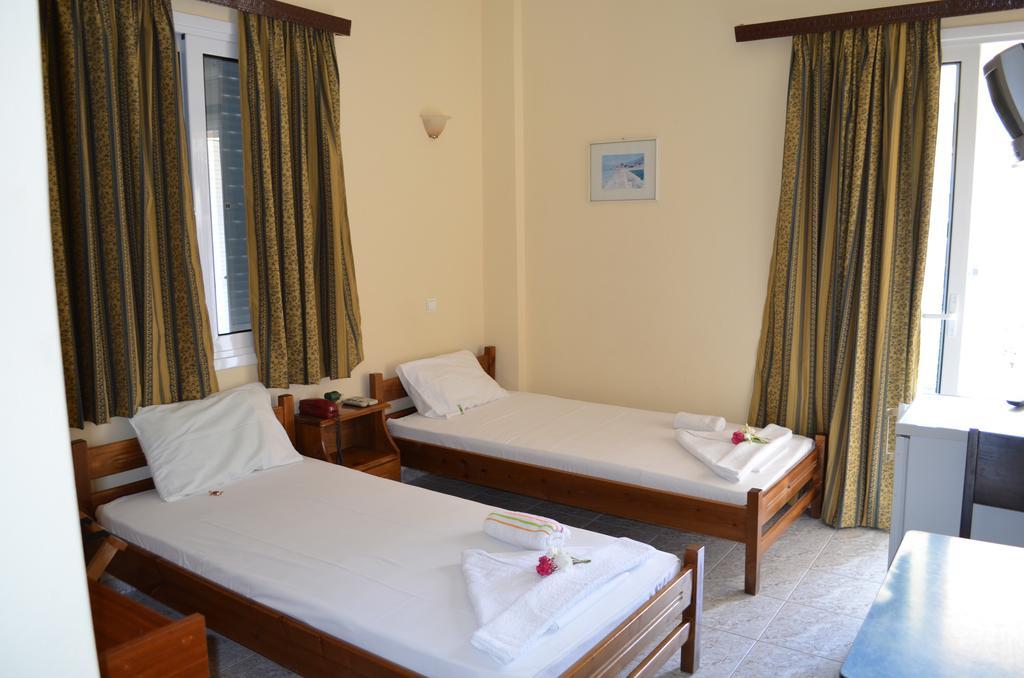 Hotel Loula Rooms And Apartments Kamena Vourla Exteriér fotografie